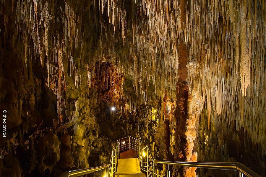 Kastania Cave image
