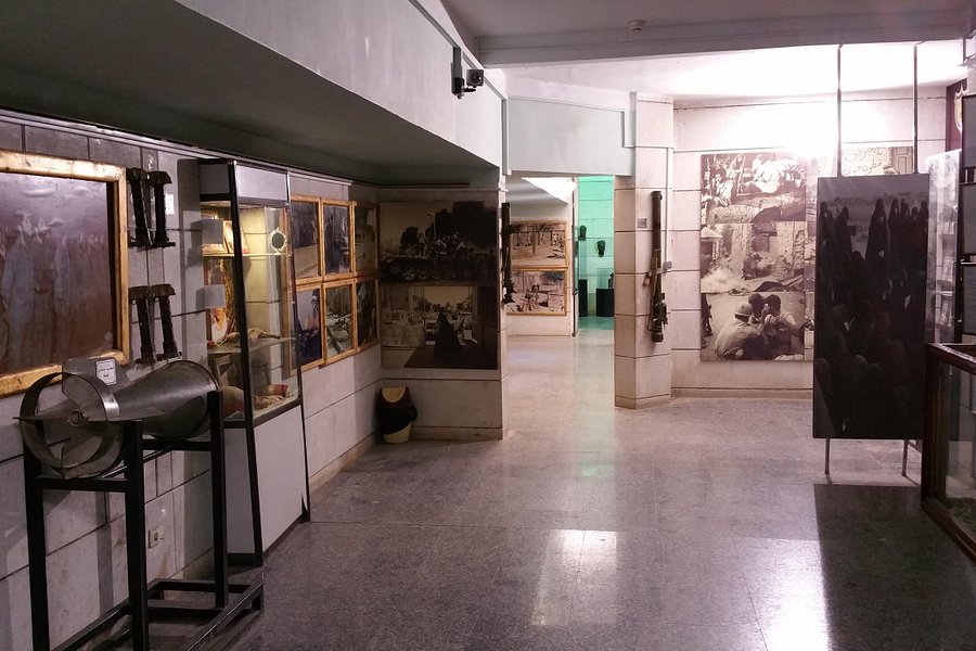 Abadan Museum image