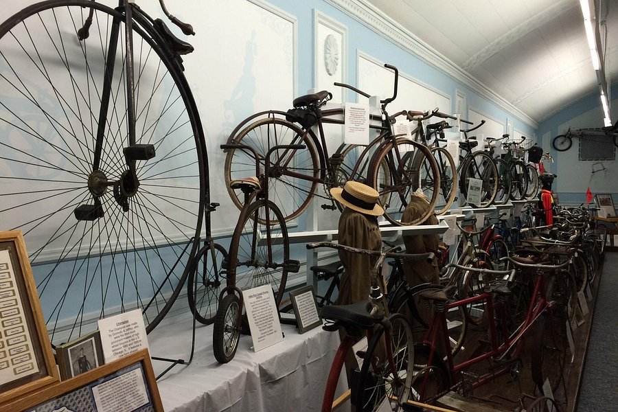 Deke Slayton Memorial Space & Bicycle Museum image