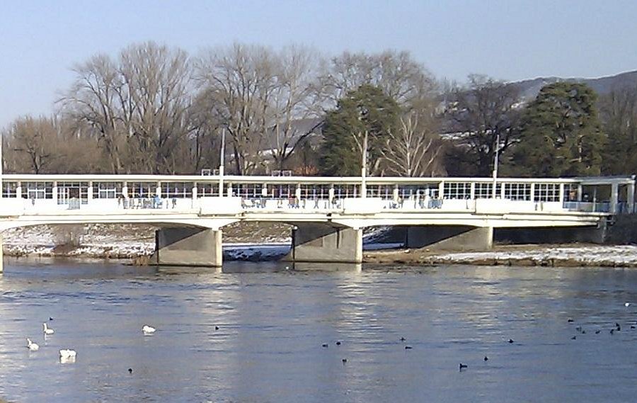 The Colonnade Bridge image