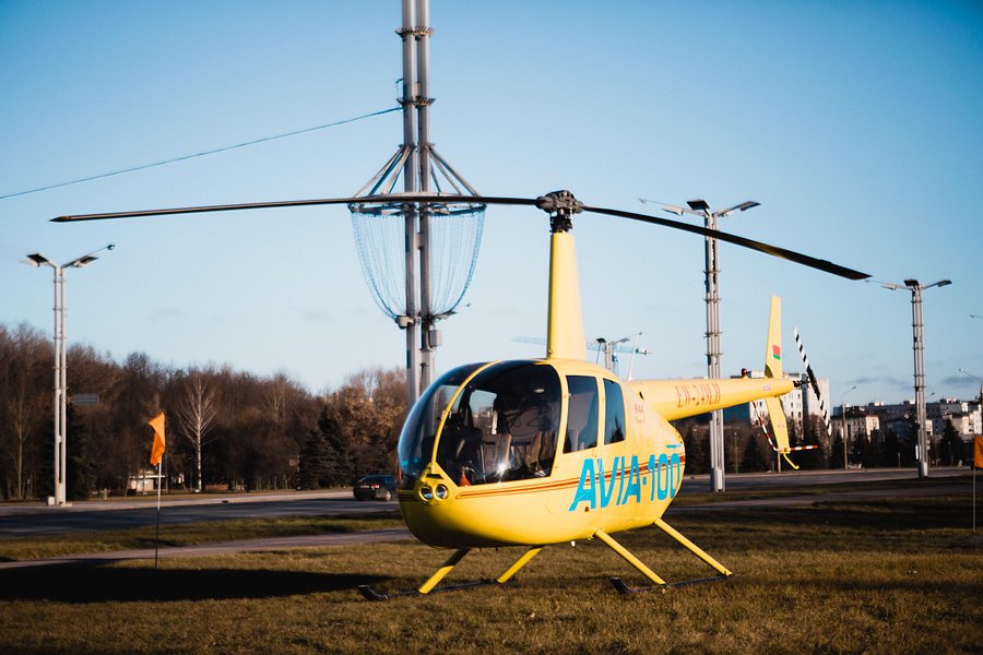Helicopter Club AVIA-100 image