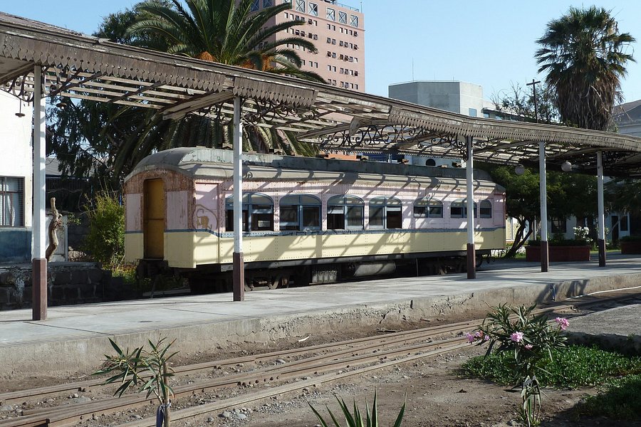 Estacion de Ferrocarril Arica La Paz image
