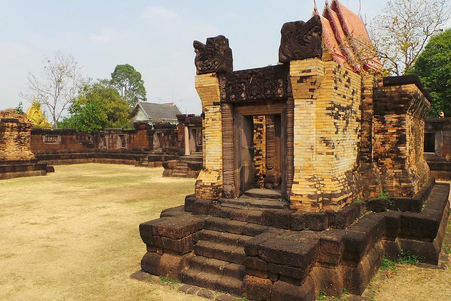 Prasat Ban Prasat Sanctuary (Huay Tap Tan Ruins) image