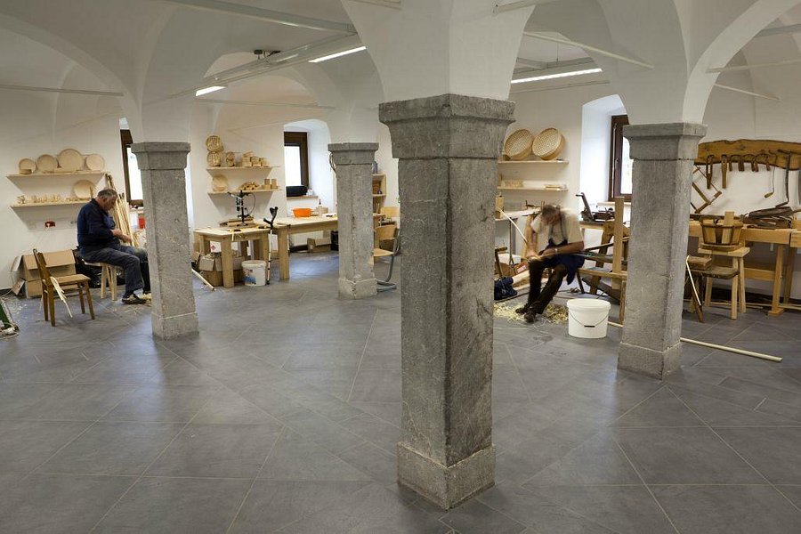 Public Institute Ribnica Handicraft Centre image