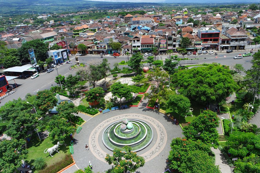 Batu City Square image