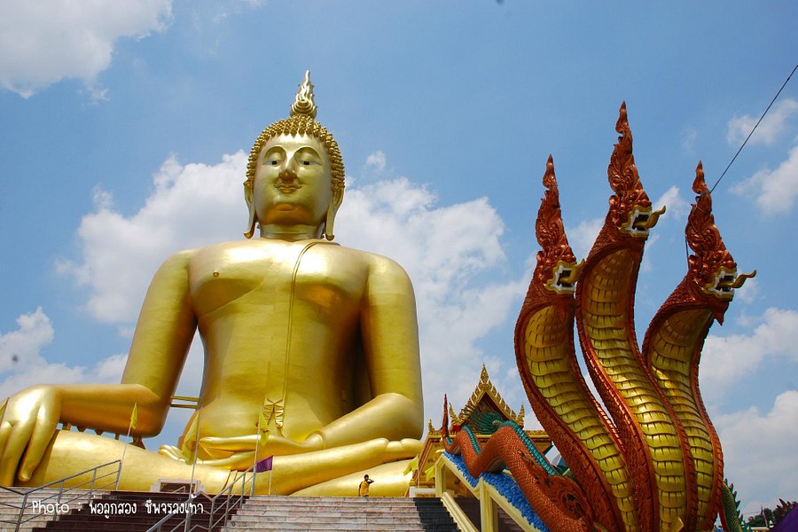 Ang Thong Provincial City Pillar Shrine image