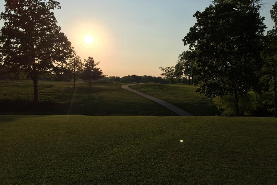 Hickory Ridge Public Golf Center image