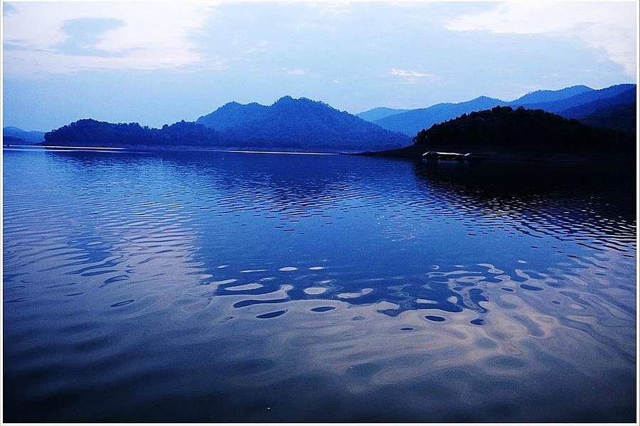 The Mae Ngat Dam & Reservoir image