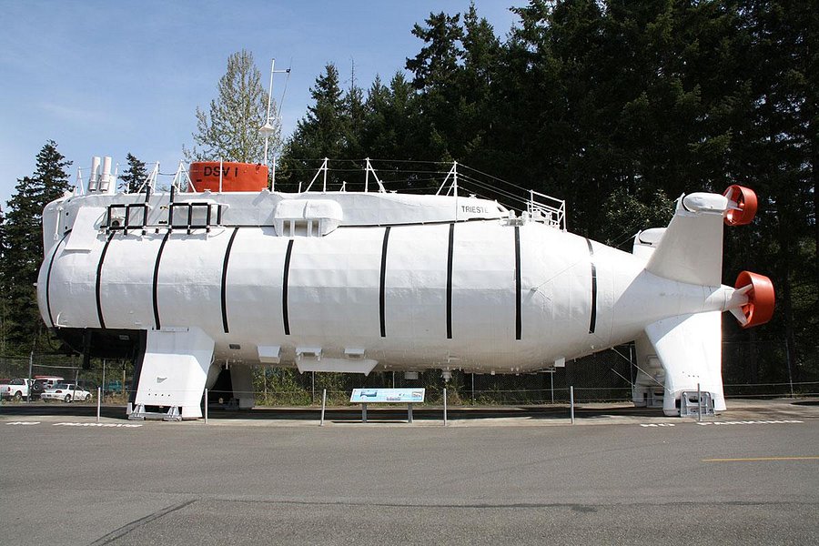 U.S. Naval Undersea Museum image