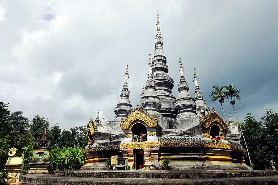 Manfeilong Pagoda image