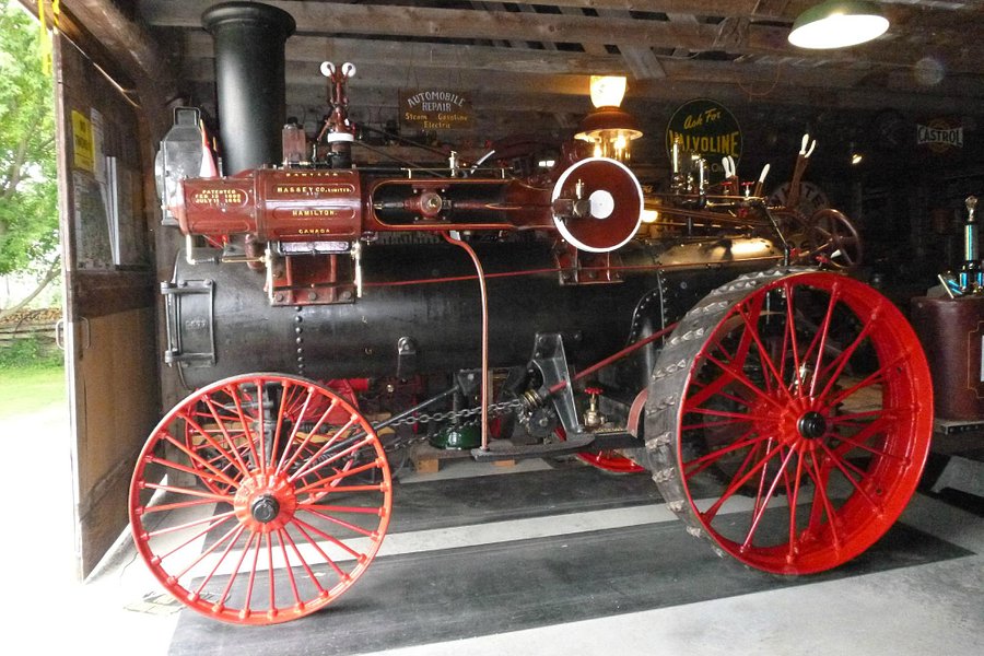 Horseless Carriage Museum image