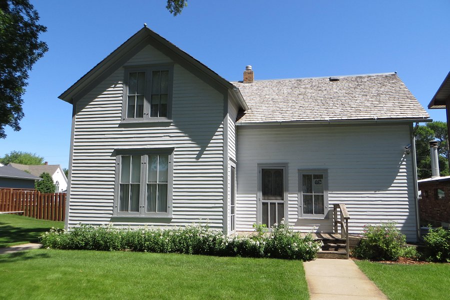 Laura Ingalls Wilder Historic Homes image