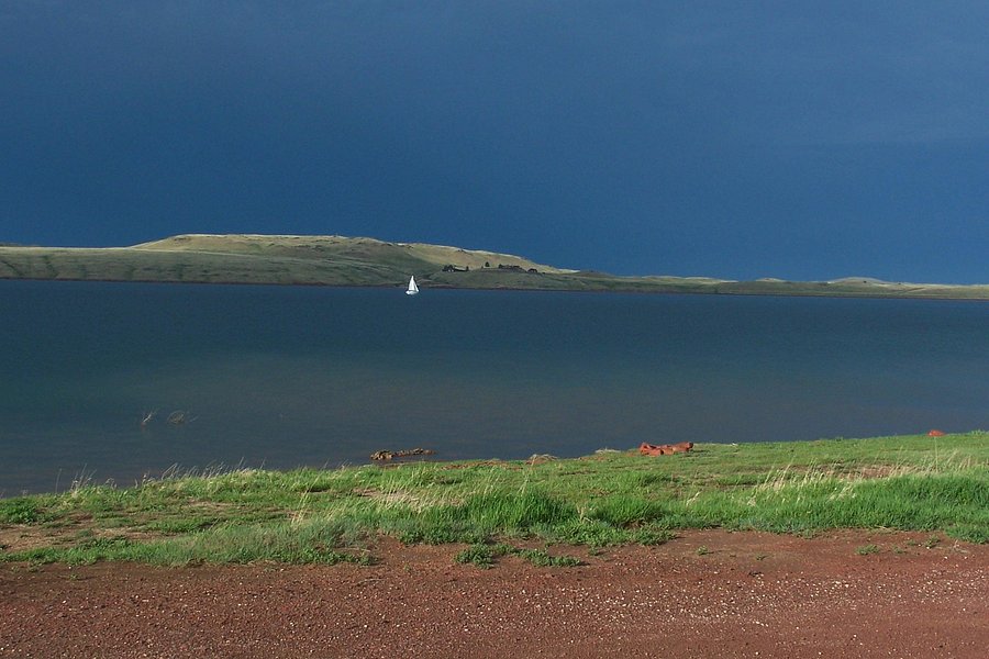 Lake DeSmet image