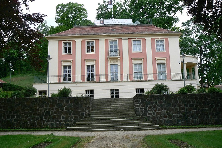 Schloss Freienwalde image