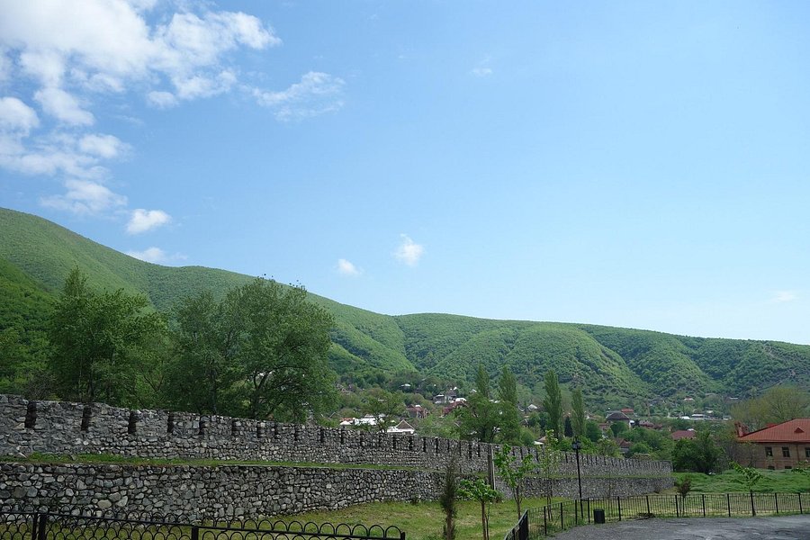 Sheki Fortress image