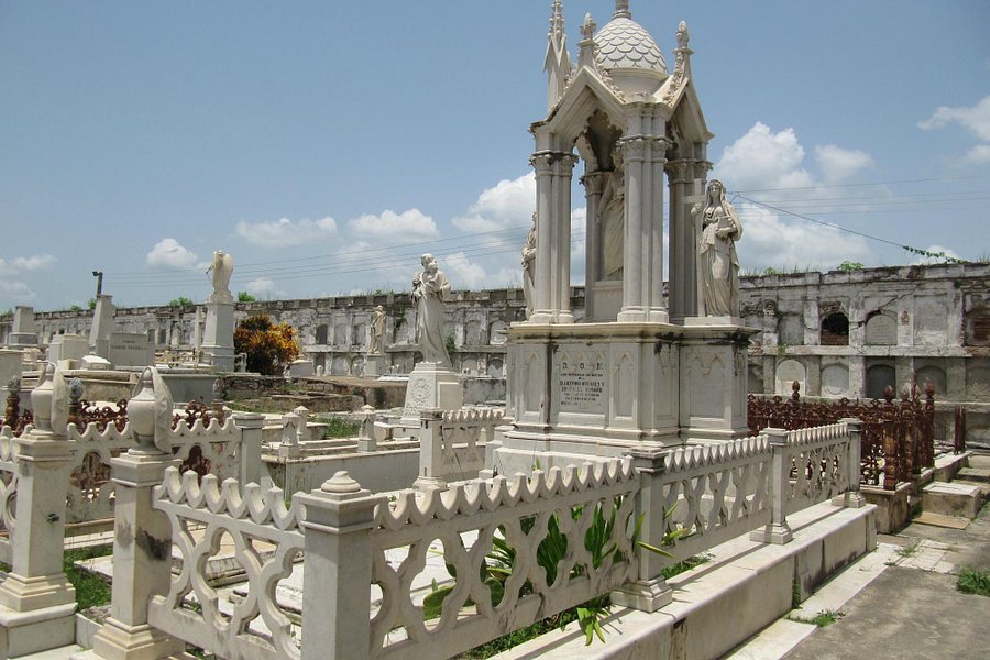 Tomas Acea Cemetery image