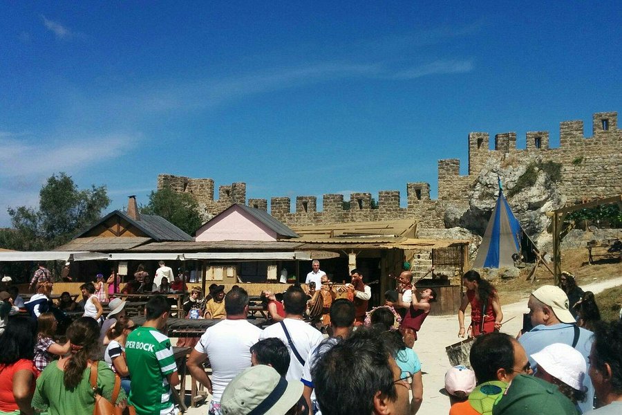 Grande Mercado Medieval de Obidos image