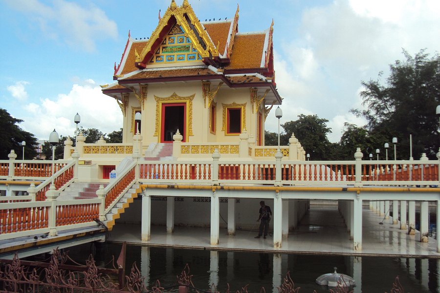 Sri Muang Park image