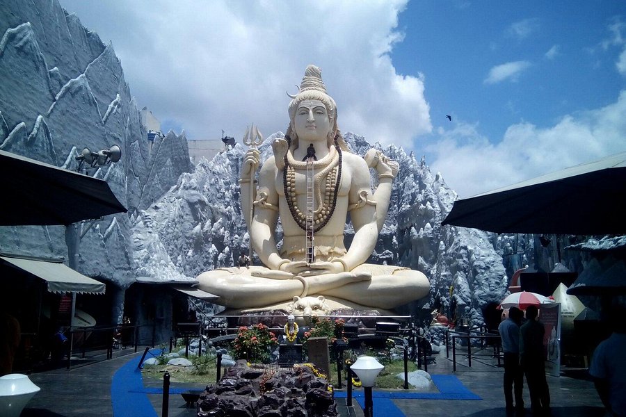 Shivoham Shiva Temple image