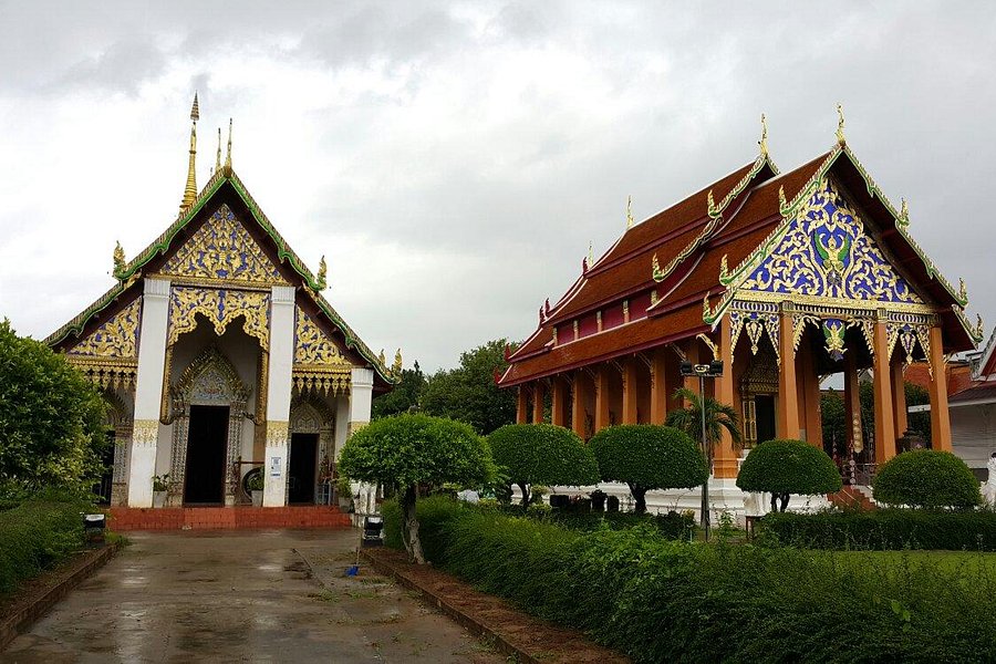 Wat Phrathat Chang Kham Worawihan image