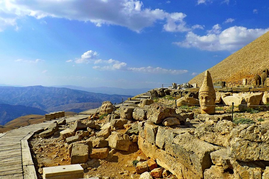 Mount Nemrut image