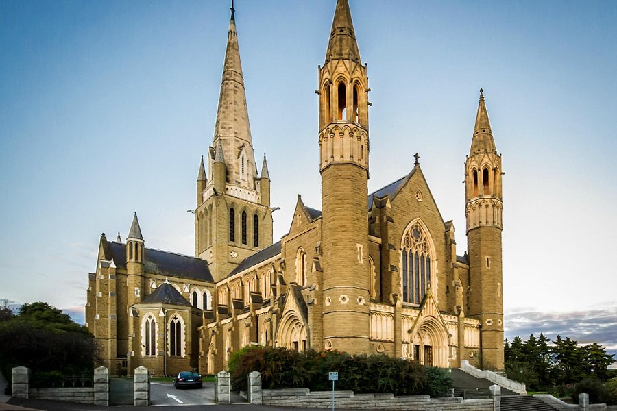 Sacred Heart Cathedral image