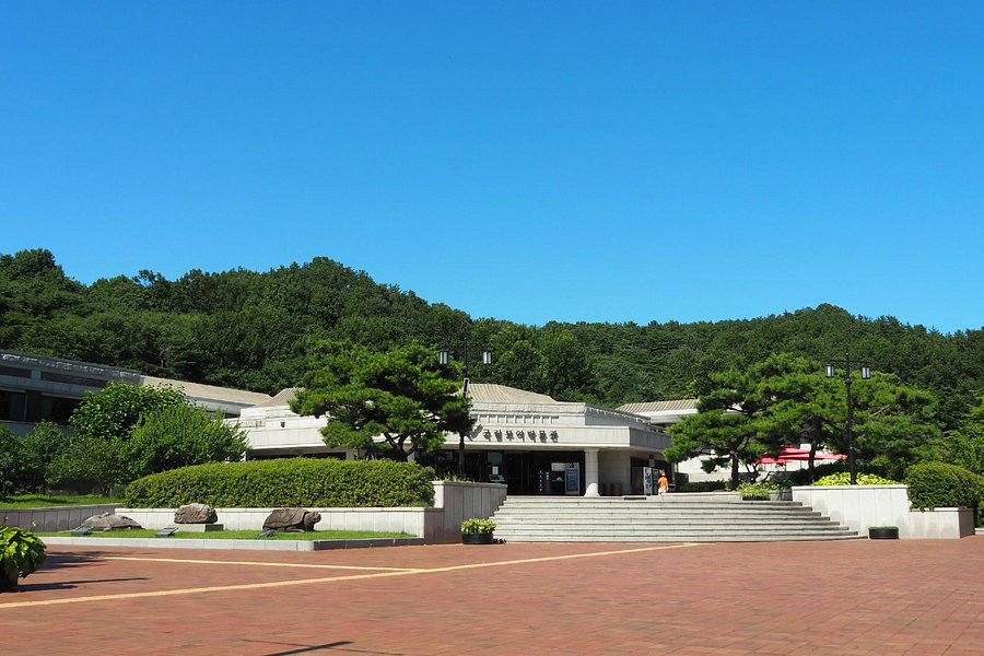 Buyeo National Museum image