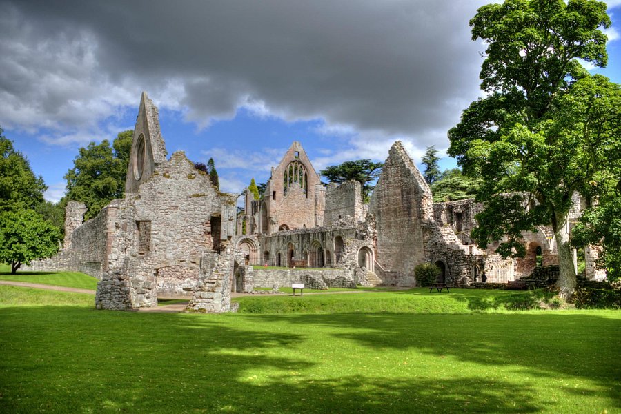 Dryburgh Abbey image