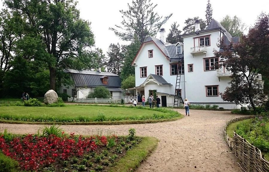 Polenov Residence State Museum image