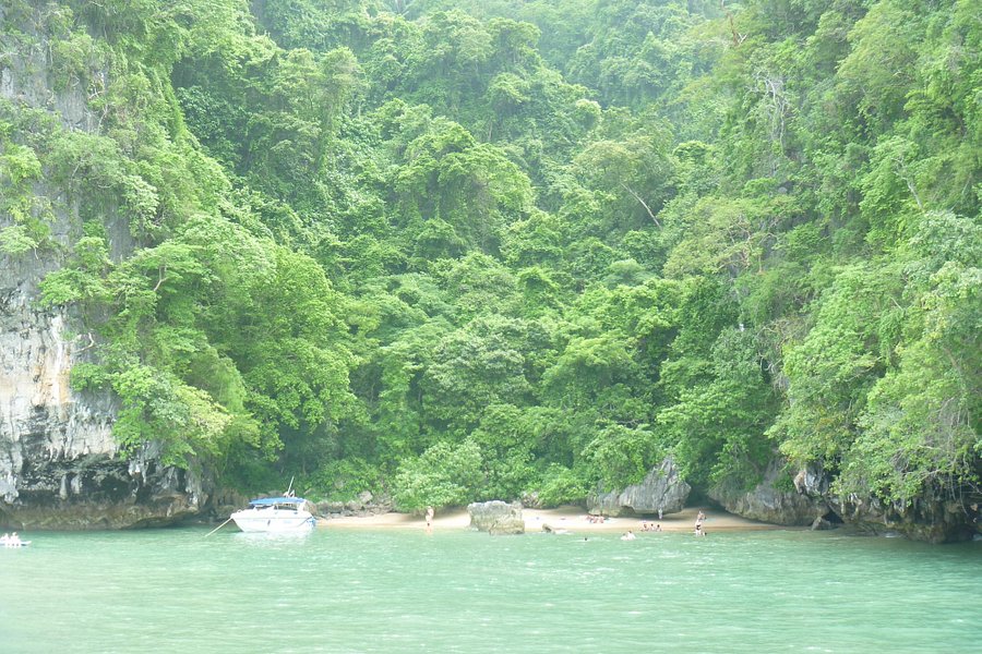 Lawa Island image