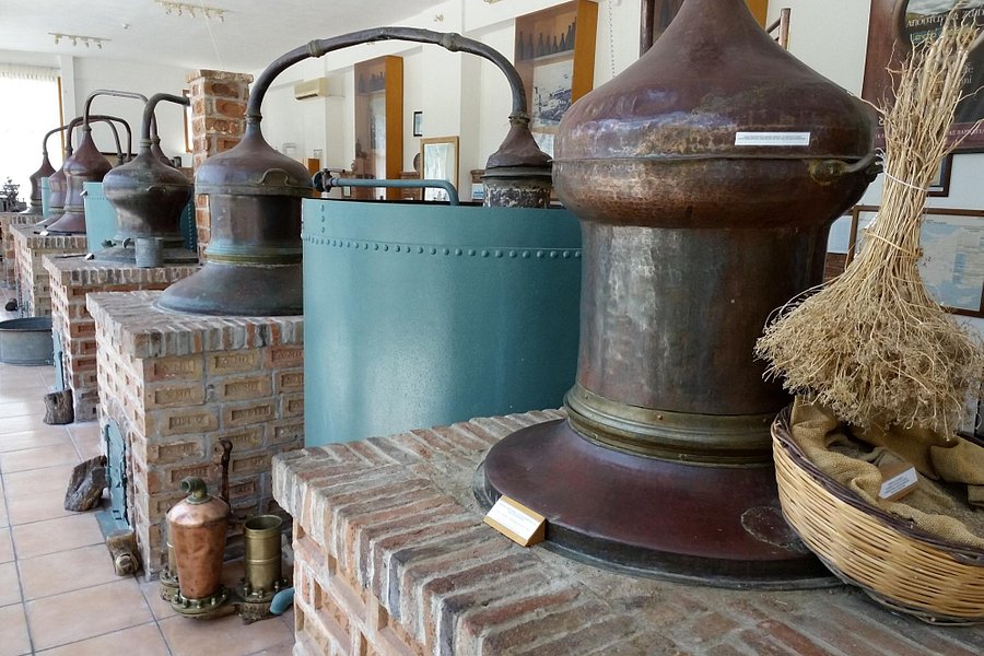 Barbayannis Ouzo Museum image