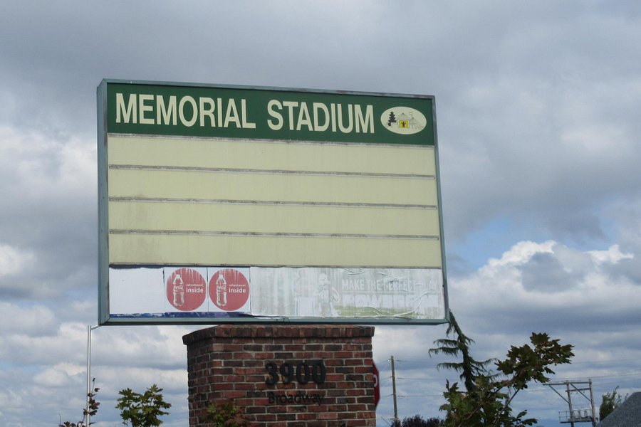 Everett Memorial Stadium image