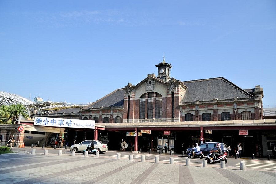 Taichung Station image