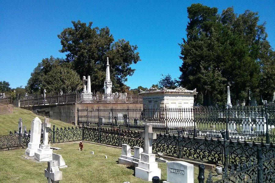 Historic Natchez Cemetery image