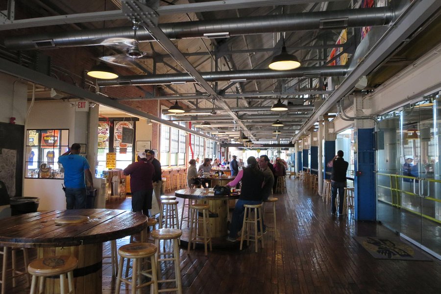 Two Roads Brewing Company image