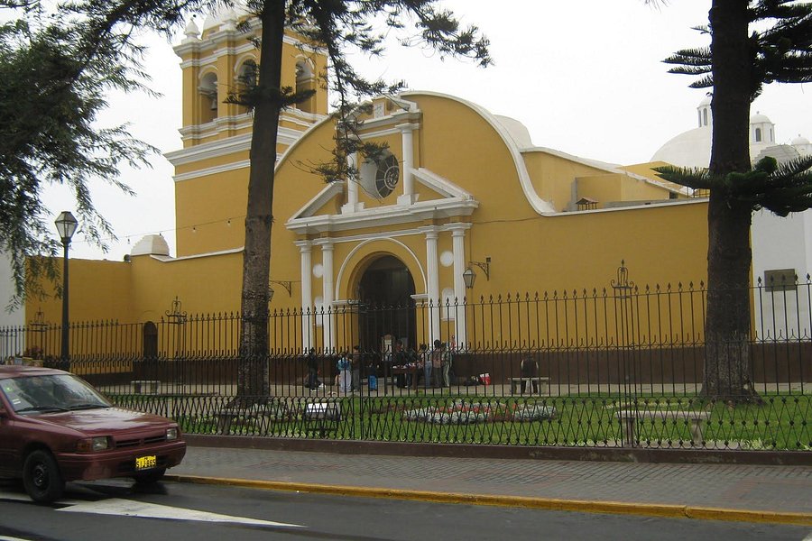Iglesia de Santo Domingo image