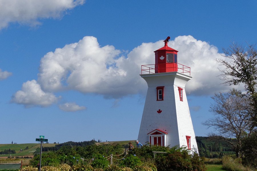 Leards Range Front Lighthouse image