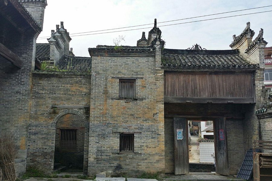 Langzi Ancient Village image