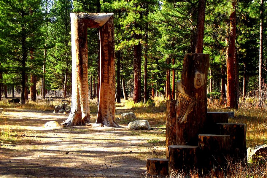 Blackfoot Pathways:Sculpture in the Wild image