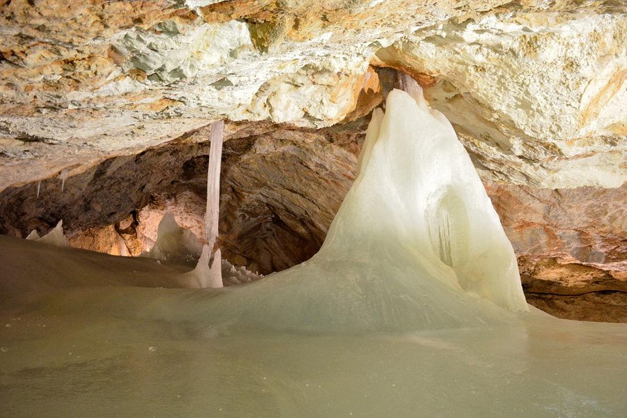 Dobsinska Ice Cave image