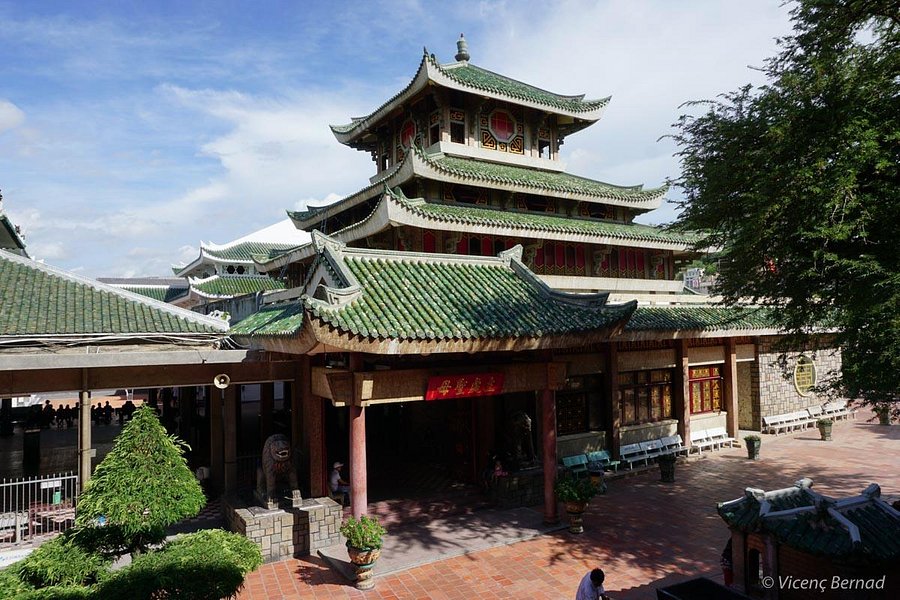 Ba Chua Xu Temple image