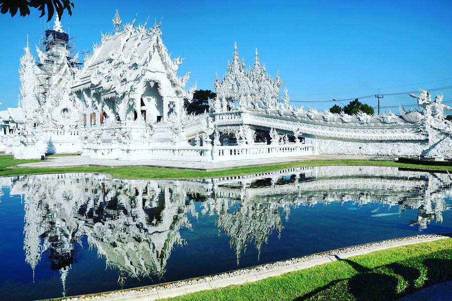 Wat Rong Khun image