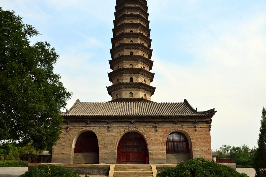Twin Pagoda Temple (Shuangta si) image