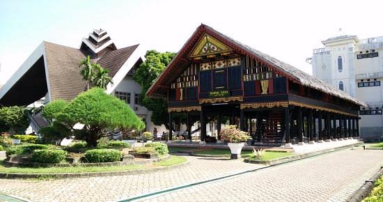 Aceh State Museum image