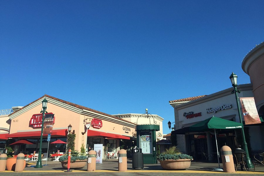Carlsbad Premium Outlets image