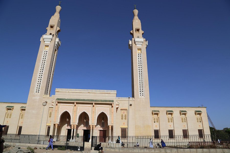 Saudi mosque image