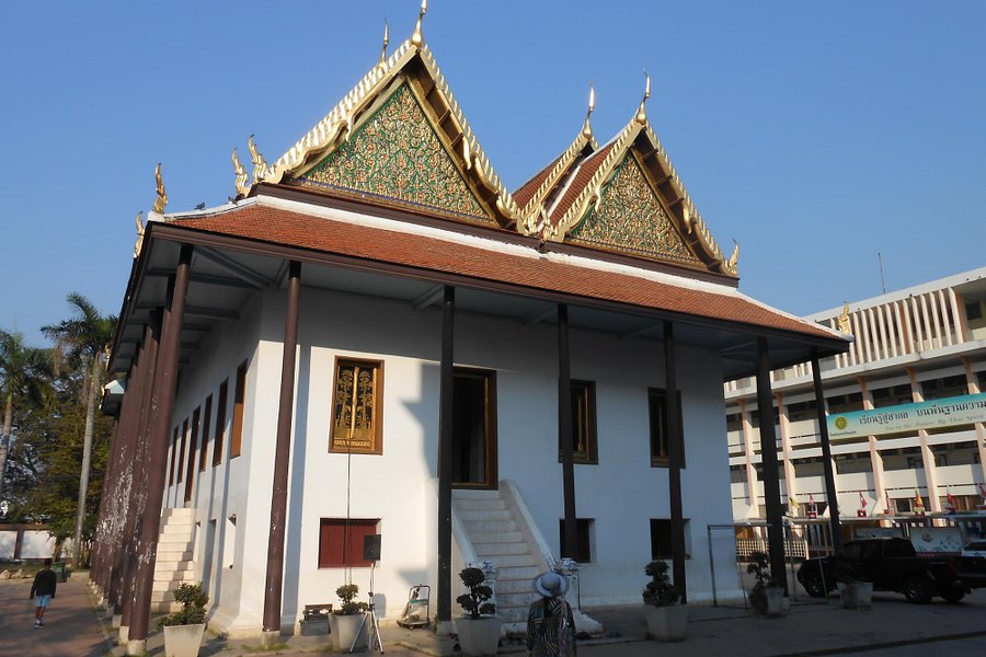 Wat Khemaphirataram image