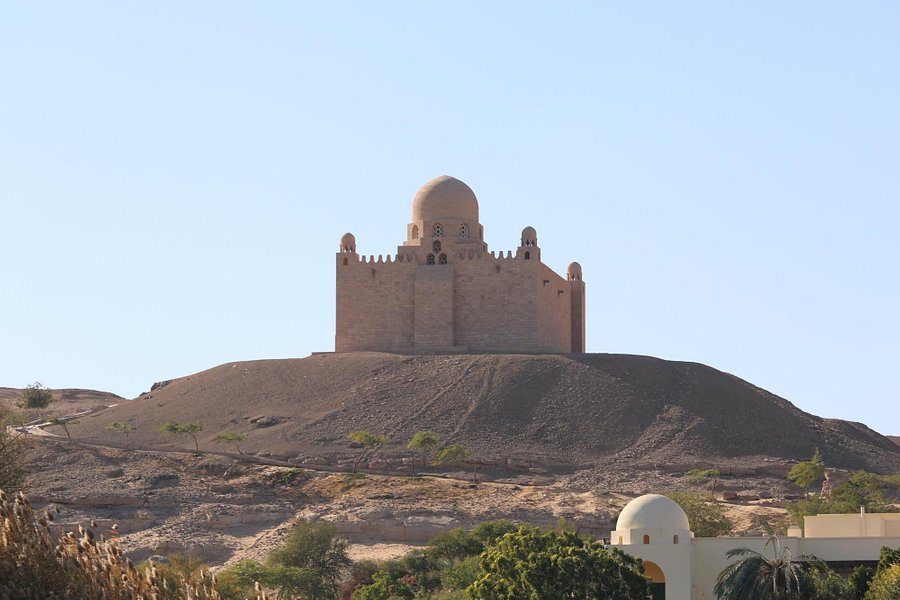 Mausoleum of Aga Khan image