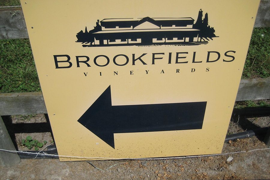 Brookfields Vineyards image