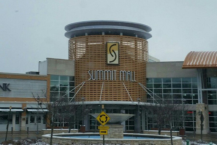 Summit Mall image